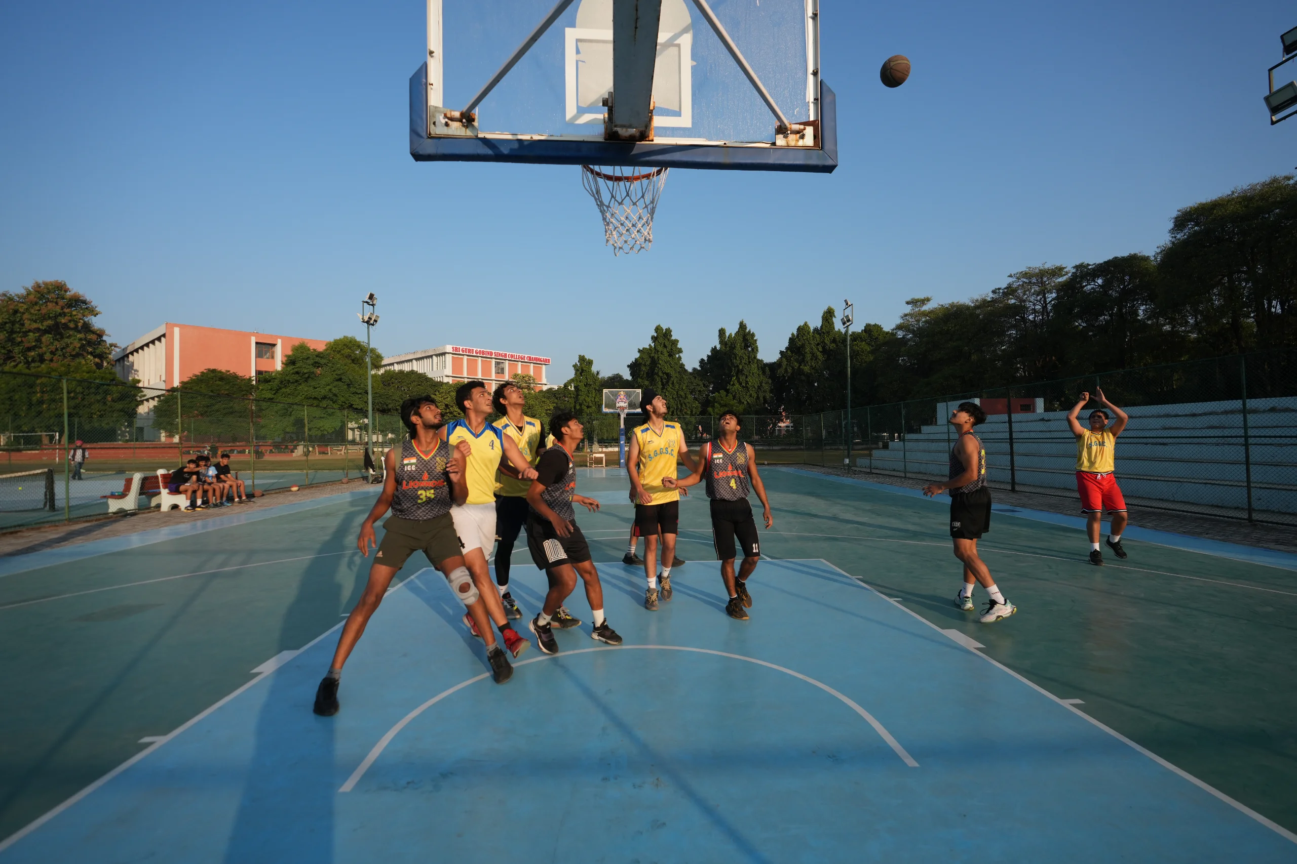 Sports at Sri Guru Gobind Singh College