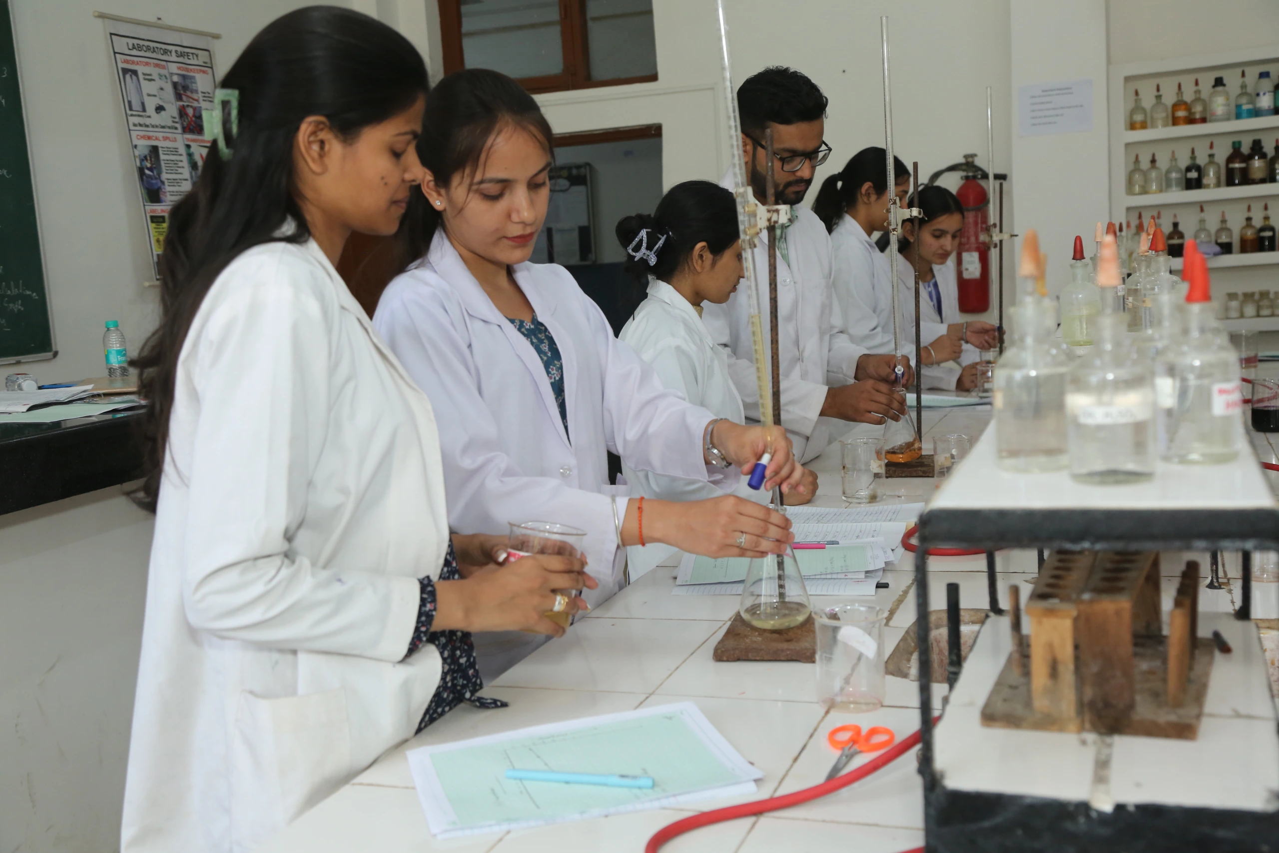 Chemistry Laboratory — photo 5